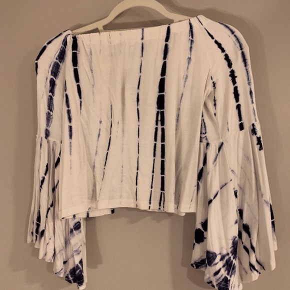 flowy tye dye off the shoulder top! - Picture 1 of 1